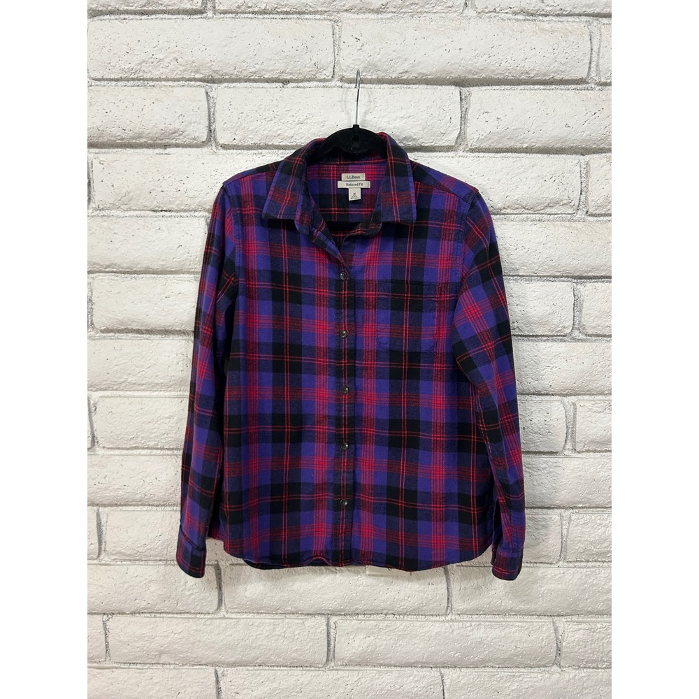 LL Bean Relaxed Fit Flannel Shirt Womens Medium Purple Red Black Plaid Button Up